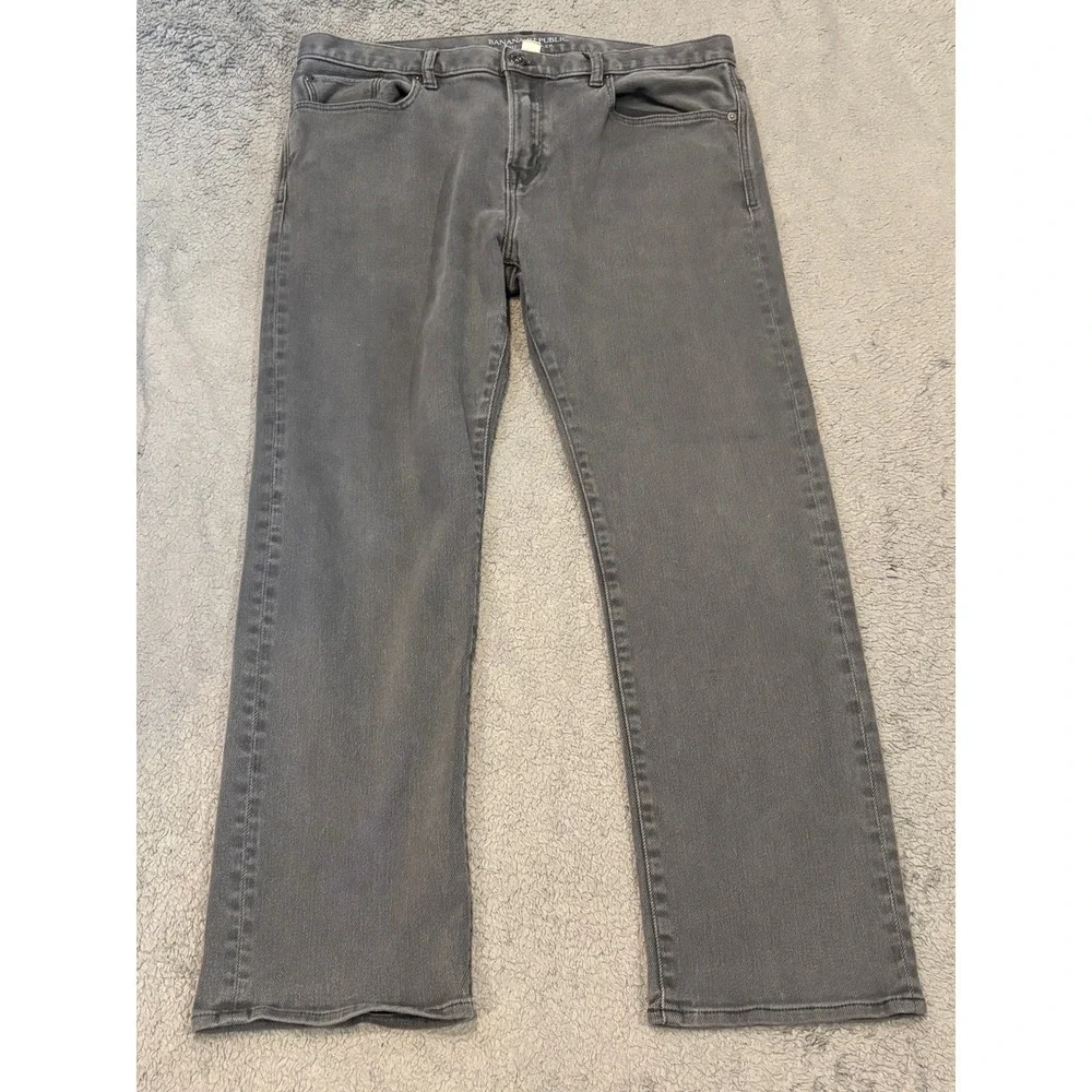 Banana Republic Traveler Slim Fit Gray Jeans Mens 36x30 Stretch Denim Pants